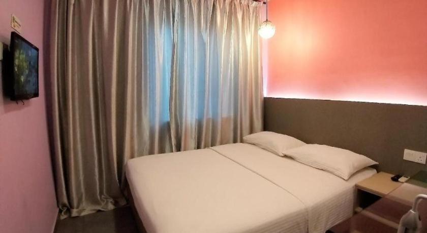 Hotel Nur Termerloh Plt Temerloh Exterior foto